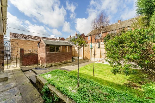 14, Greenfield Road, Pontefract photo 4