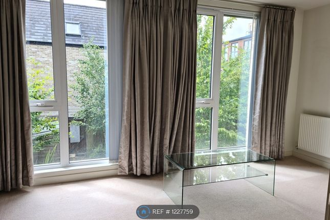 Terraced house to rent in Lacey Drive, London