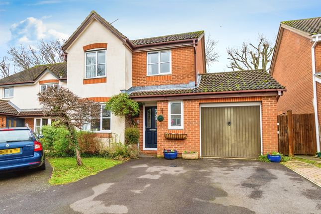 Thumbnail Detached house for sale in Hazel Close, Colden Common, Winchester