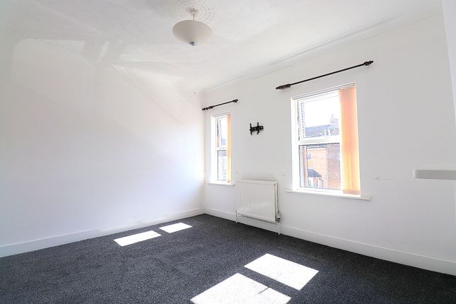 42 Littledale Street, Bedford photo 5