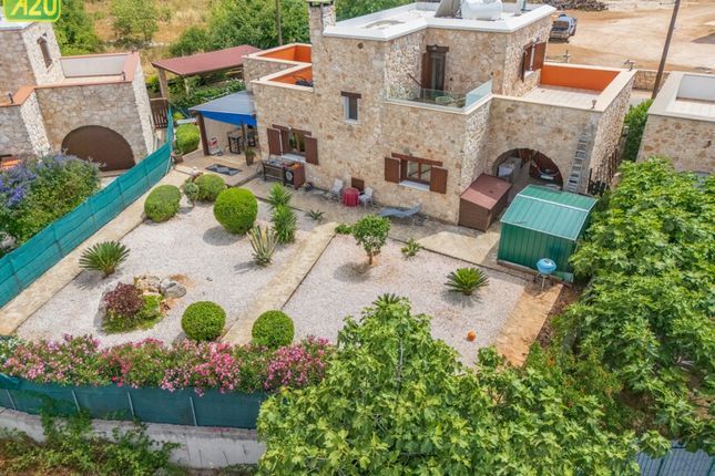 Thumbnail Villa for sale in Droushia, Polis, Cyprus