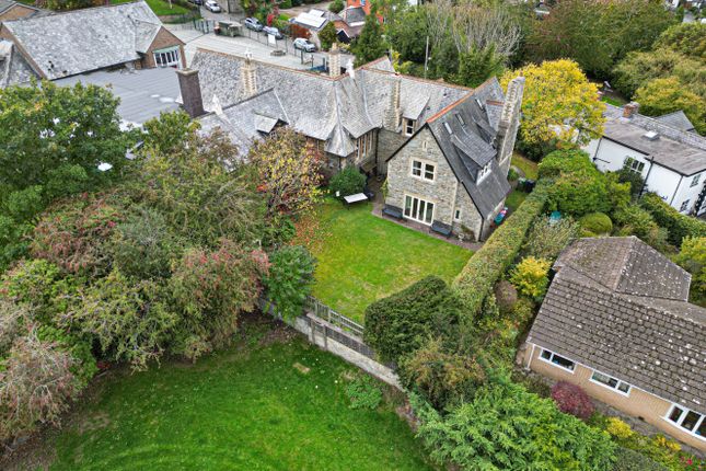 -68Dd63A22F7Bf-13...