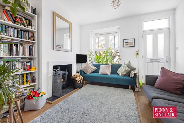 Thumbnail Terraced house for sale in Harpsden Road, Henley-On-Thames