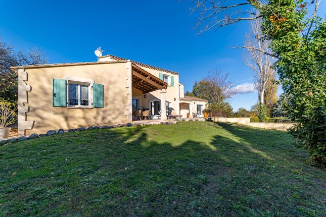 Villa for sale in Uzès, Gard, Languedoc Roussillon, France