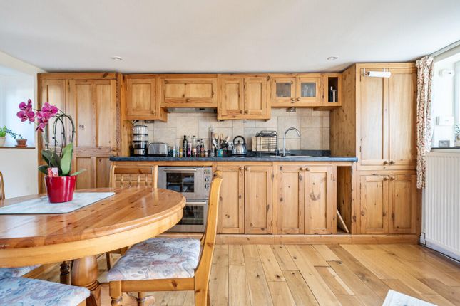 6, Ashill Courtyard, Ashill, Devon photo 4