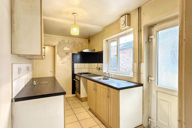 202 Ashby Road, Coalville photo 3