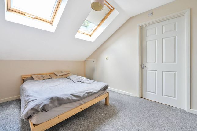 Flat for sale in Barrack Road, Stoughton, Guildford