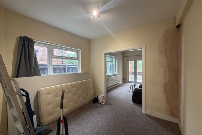 86, Trent Boulevard, Nottingham photo 5