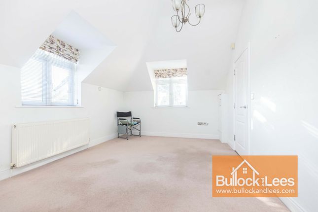 Flat 5, Dudsbury Pines, Ferndown photo 3