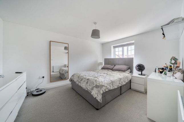 Fifteen, Albert Beckhelling Drive, Wantage photo 4