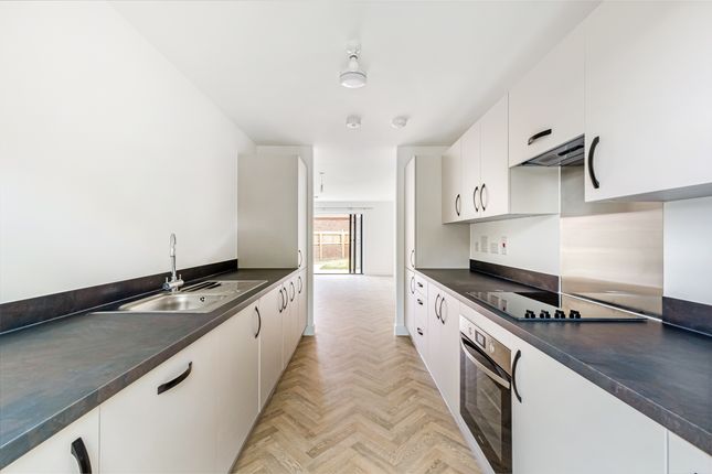 14 Marefield Walk - Lovric, Leaf Living at Allium Park , Guildford, GU23, Ripley photo 2