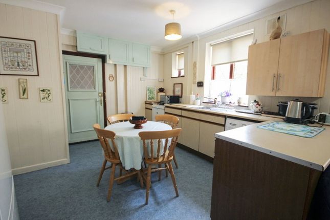5, Queensway, Stourbridge photo 3