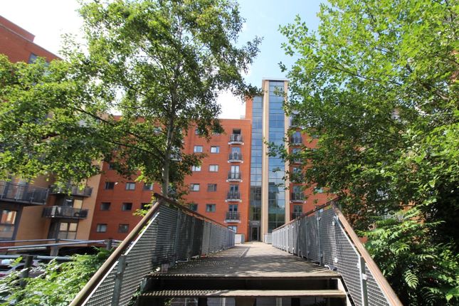 Flat 34, Velocity West, 5, City Walk, West Yorkshire photo 4