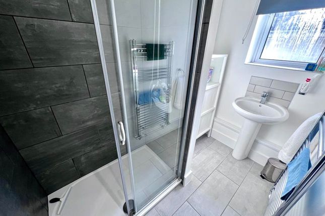 5B Le Breos Avenue, Swansea photo 3