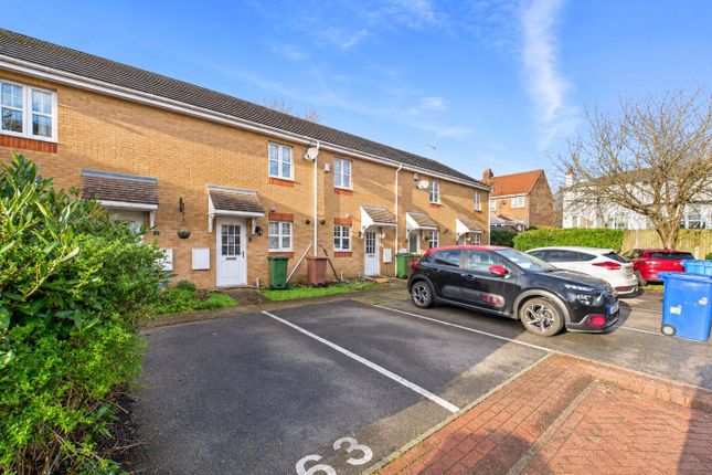 63, Neptune Drive, East  Yorkshire photo 2