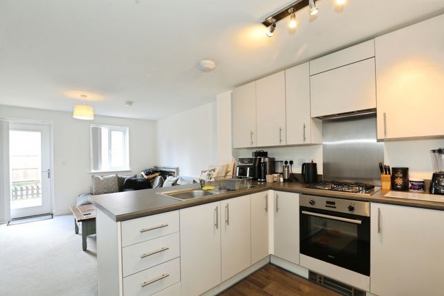 5, Thomas Aston Place, Cheshire photo 2