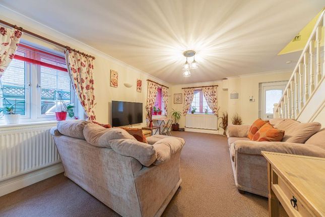 3 Bedroom Houses For Sale In Ashford Kent April 2021