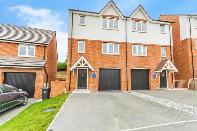 User_Edited_Photo-586Bb979_User-Edited-F74F8873-A4