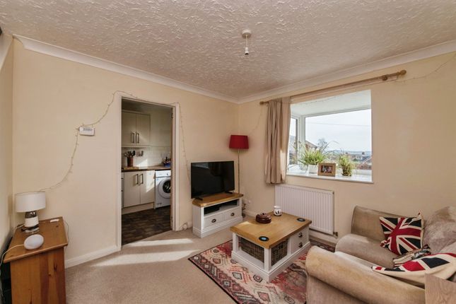 37, Celia Crescent, Exeter photo 4