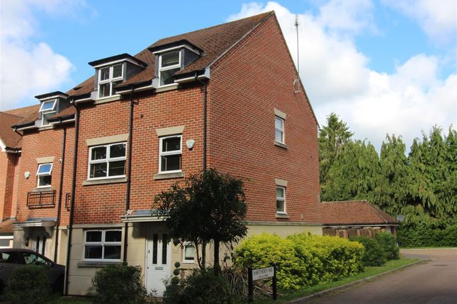 End terrace house for sale in Hawthorn Way, Lindford, Bordon