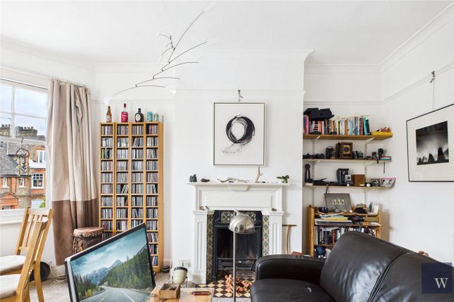Flat B, 31, Kirkstall Road, London photo 4