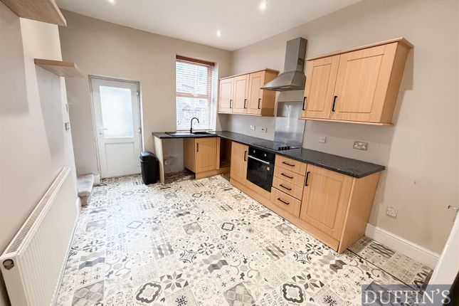 13, Thompson Street, Darwen photo 3