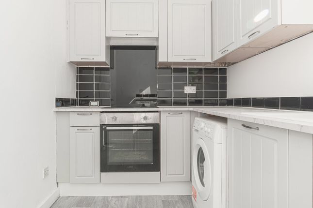 69, Small Street, Lochgelly photo 4