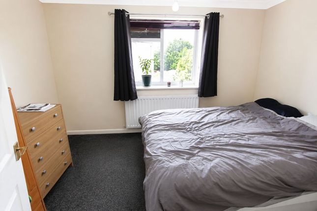 54, Limoges Court, Northampton photo 4