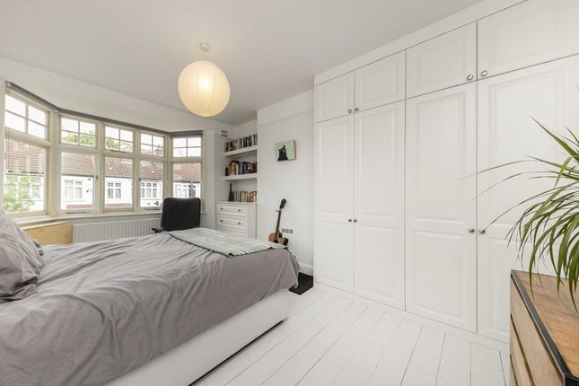 Terraced house to rent in Queensville Road, London