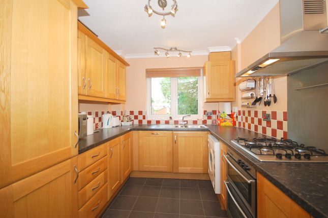 Thumbnail Flat for sale in Shortlands Road, Bromley
