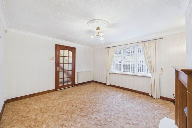 60 Hinnings Road, Workington photo 3