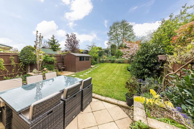 24 Ely Close, Abingdon photo 2
