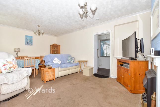 6, Dunes Road, Greatstone photo 4
