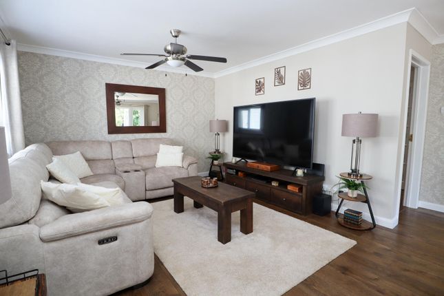 116, Coulsdon Road, Coulsdon photo 4