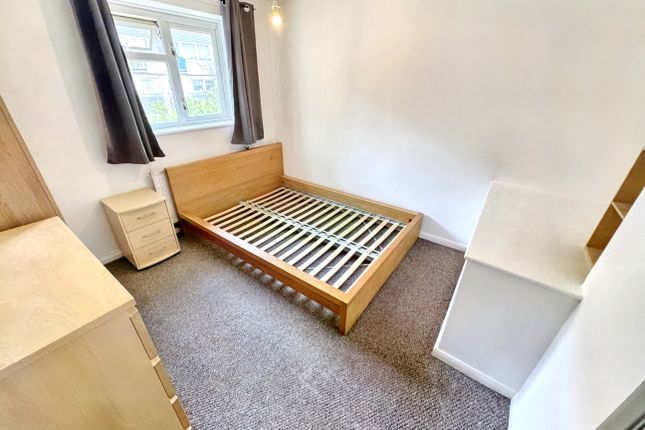 Property to rent in Simons Walk, Stratford