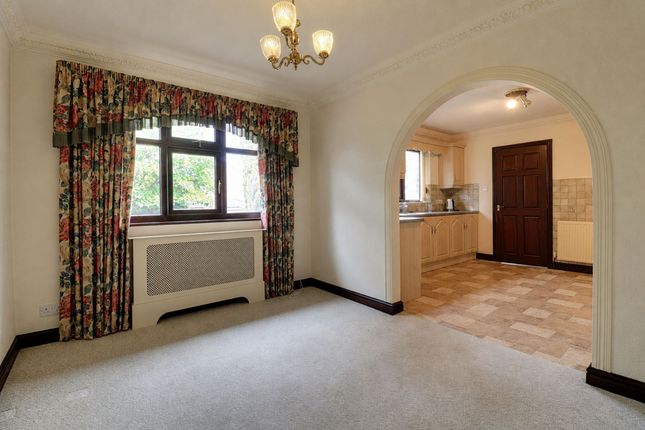 9 Wakerley Road, Gainsborough photo 4