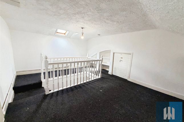 56, Wakefield Road, Brighouse photo 4