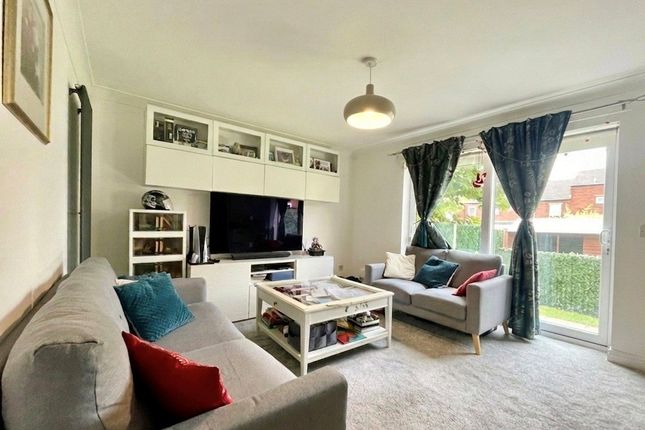 19, Villiers Court, Lancashire photo 2