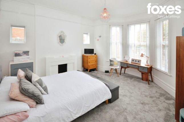 Flat for sale in Methuen Road, Bournemouth, Dorset