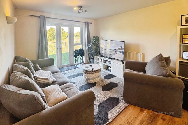 23, Abbey Mews, Dunstable photo 2