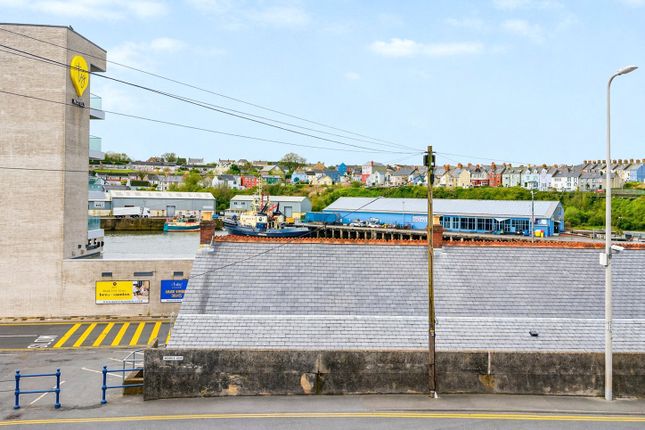 Harbour View Apartments,, Victoria Road, Pembrokeshire photo 2