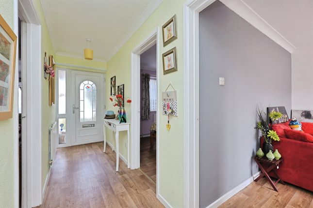 5, Cherry Tree Close, Dereham photo 4