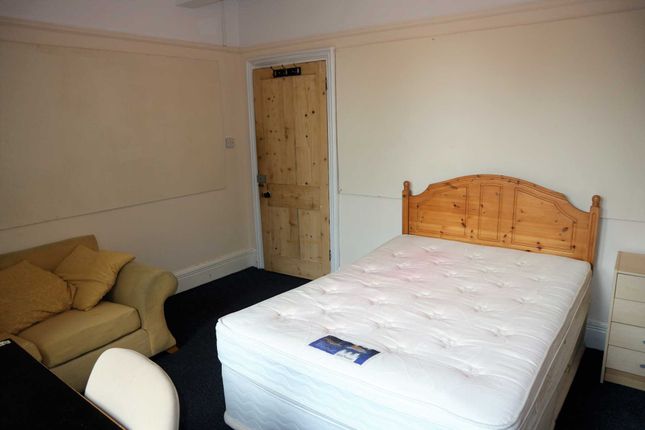 Thumbnail Room to rent in Ethelbert Road, Canterbury