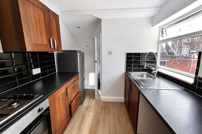 171, Windsor Avenue, Gateshead photo 2