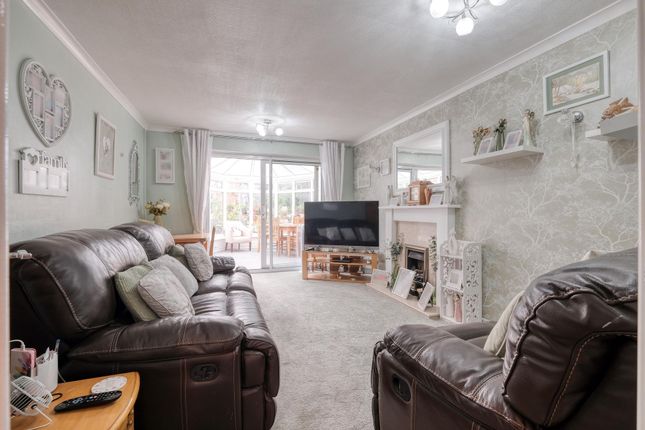 10 The Woodleys, Birmingham photo 2