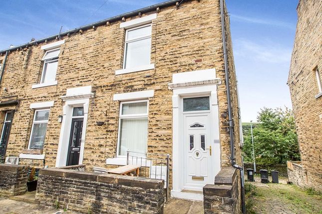 Thumbnail Terraced house to rent in Cheltenham Place, Halifax, West Yorkshire