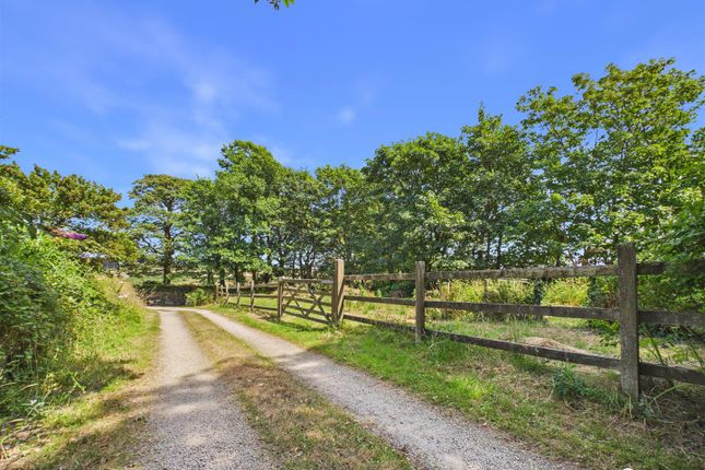 North Stables, Steppy Downs Road, Hayle photo 2