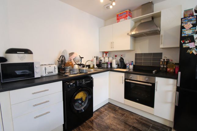 Flat for sale in Manor Park Avenue, Portsmouth