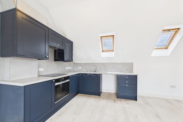 2, Cleobury Meadows, KIDDERMINSTER photo 3