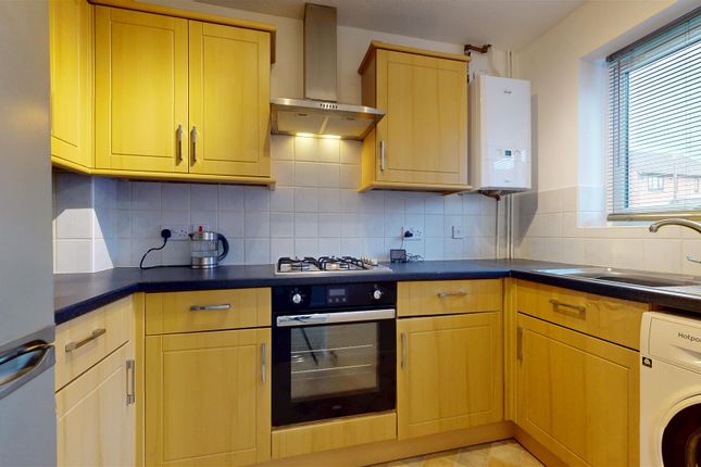10, Hartdames, Milton Keynes photo 2